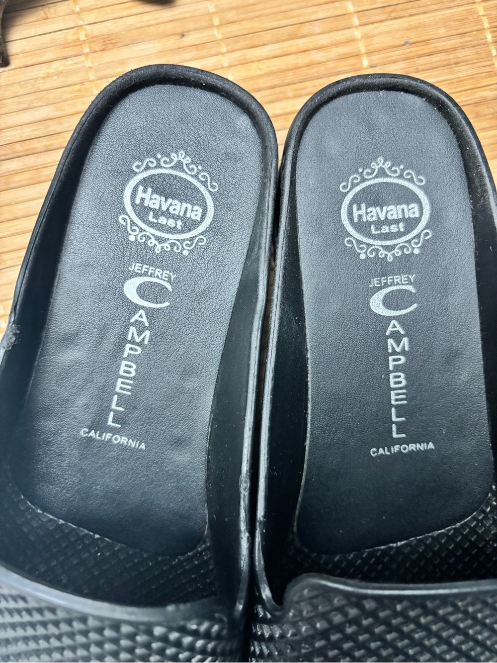Jeffrey Campbell Havana Last fling black rubber jelly slides - Picture 6 of 8